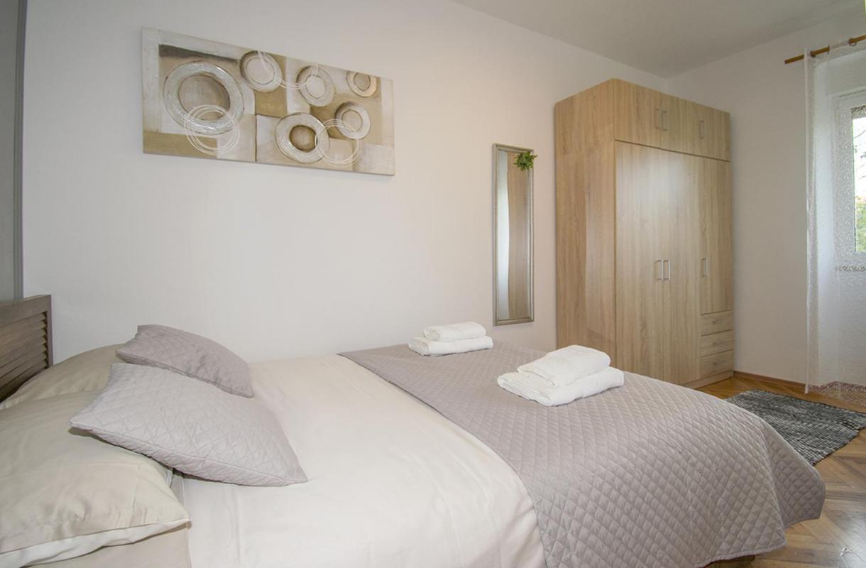 Apartment Edera, Near The Town In A Quiet Location โรวีน ภายนอก รูปภาพ