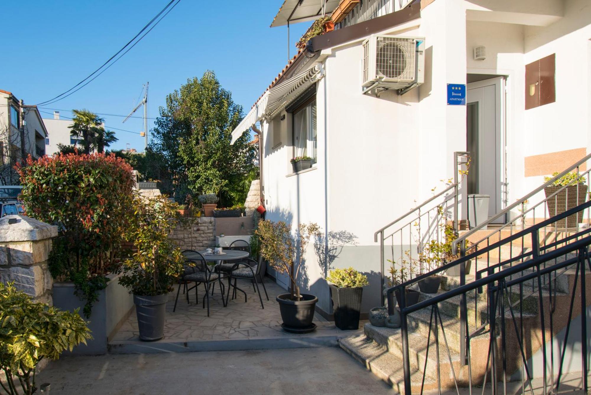 Apartment Edera, Near The Town In A Quiet Location โรวีน ภายนอก รูปภาพ